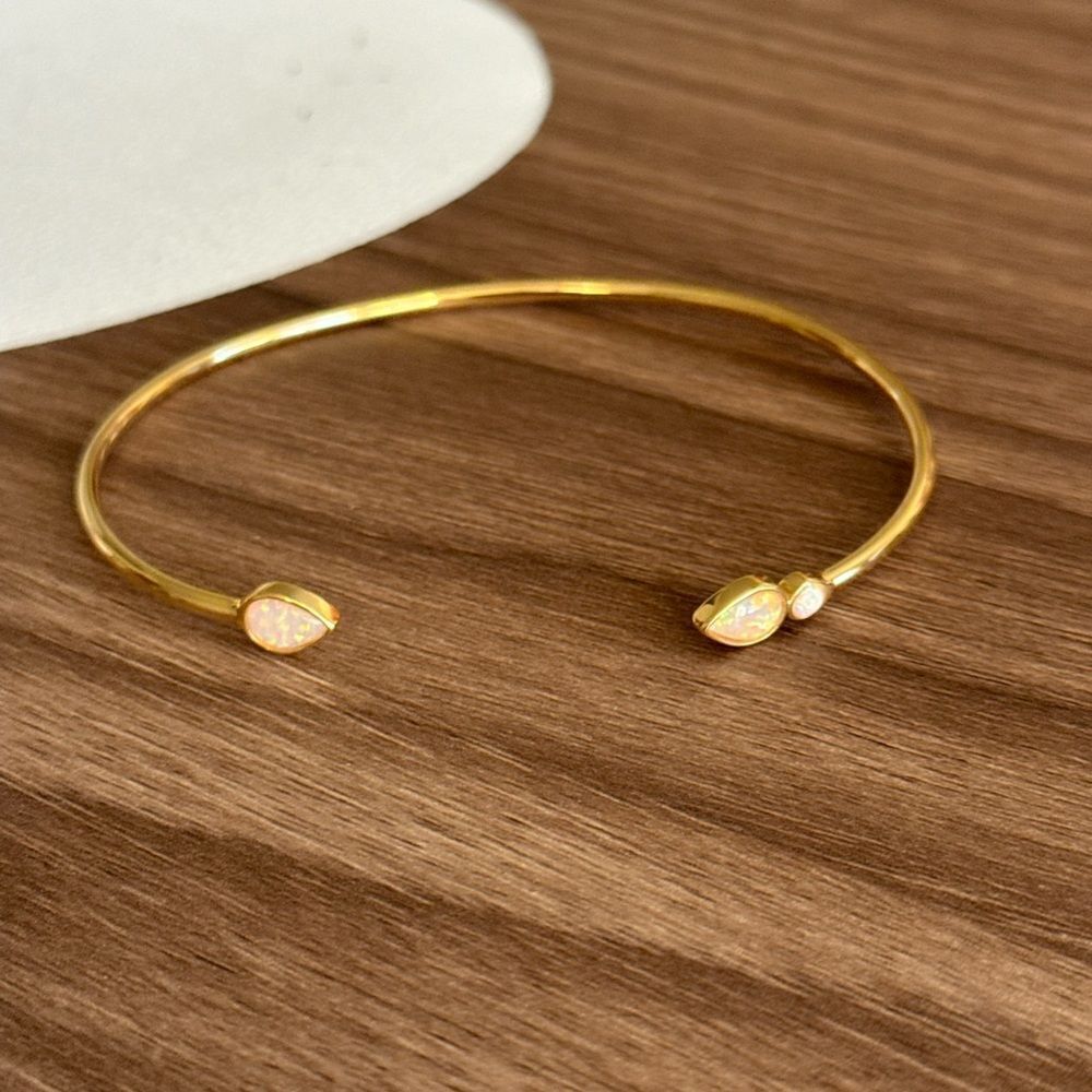 Stone bangle Q752 - Picture 3 of 5